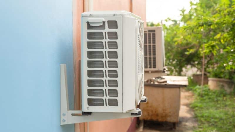 Climatisation classique ou rafraîchissement adiabatique : Comment choisir la bonne solution pour votre espace ?